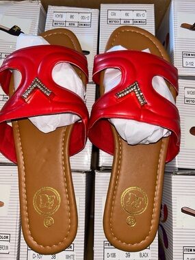 Women’s Slide Sandals Size 9 – Mix & Match 3 for $50
